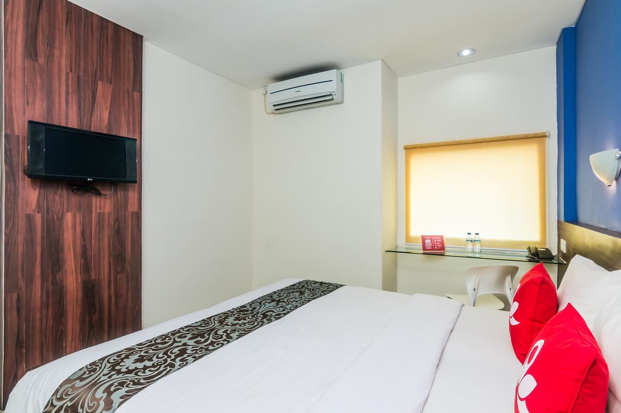 Zen Rooms Basic Jimbaran Taman Mulia エクステリア 写真